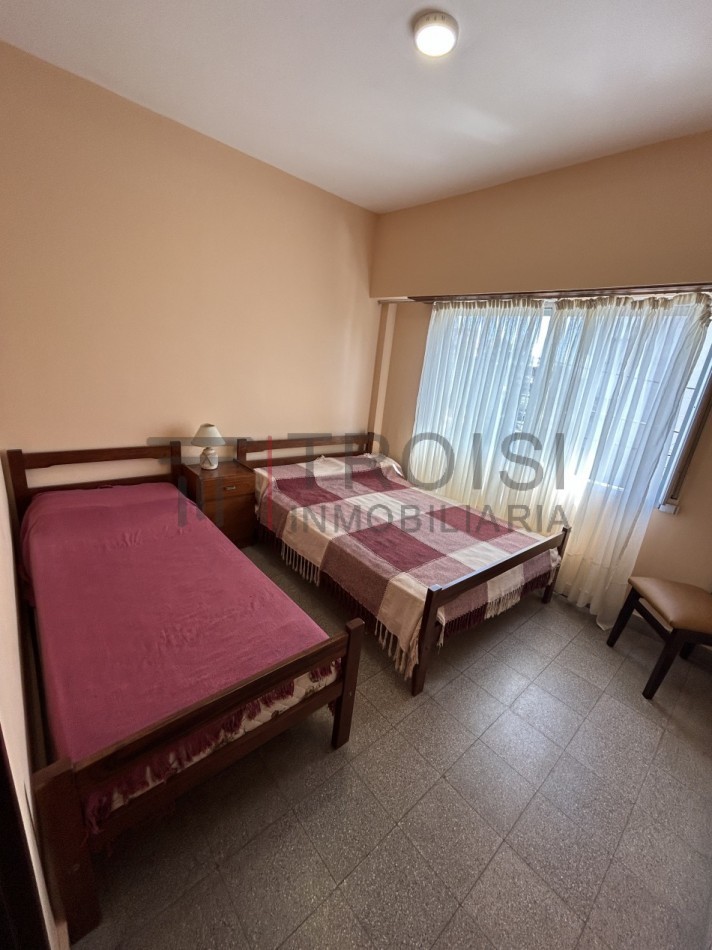 361 - Depto. 2 ambientes a 100 mts del mar - Calle 36 e/2 y 3