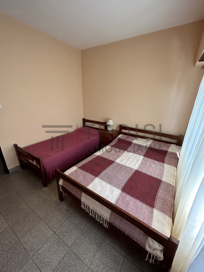 361 - Depto. 2 ambientes a 100 mts del mar - Calle 36 e/2 y 3