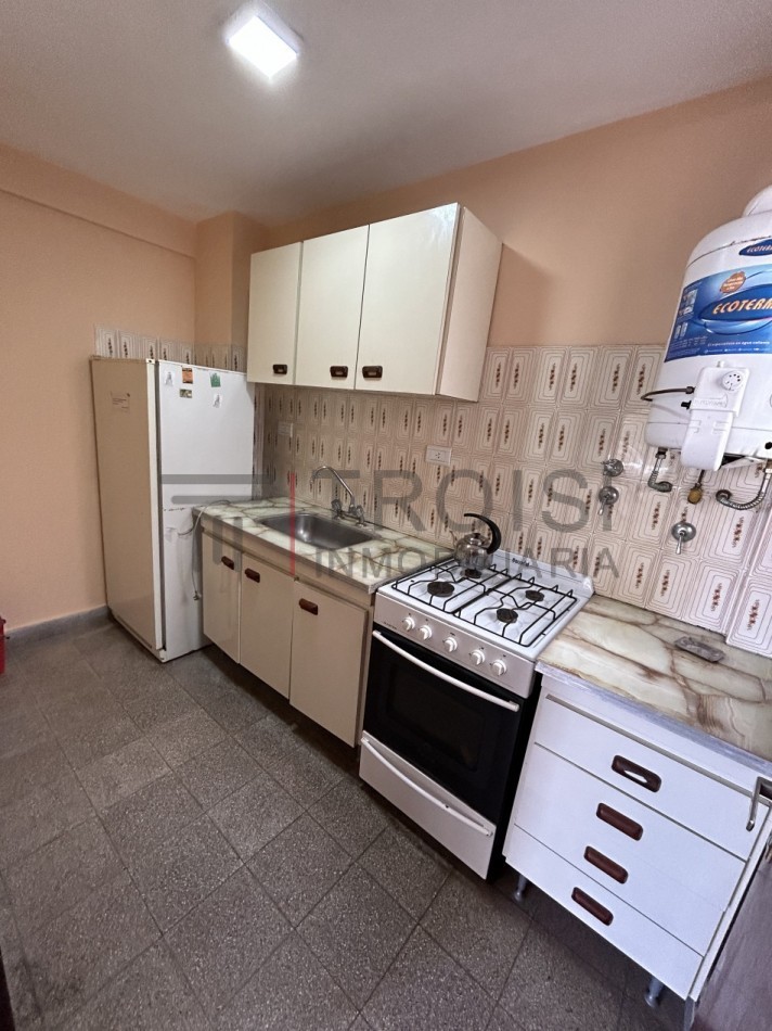 361 - Depto. 2 ambientes a 100 mts del mar - Calle 36 e/2 y 3