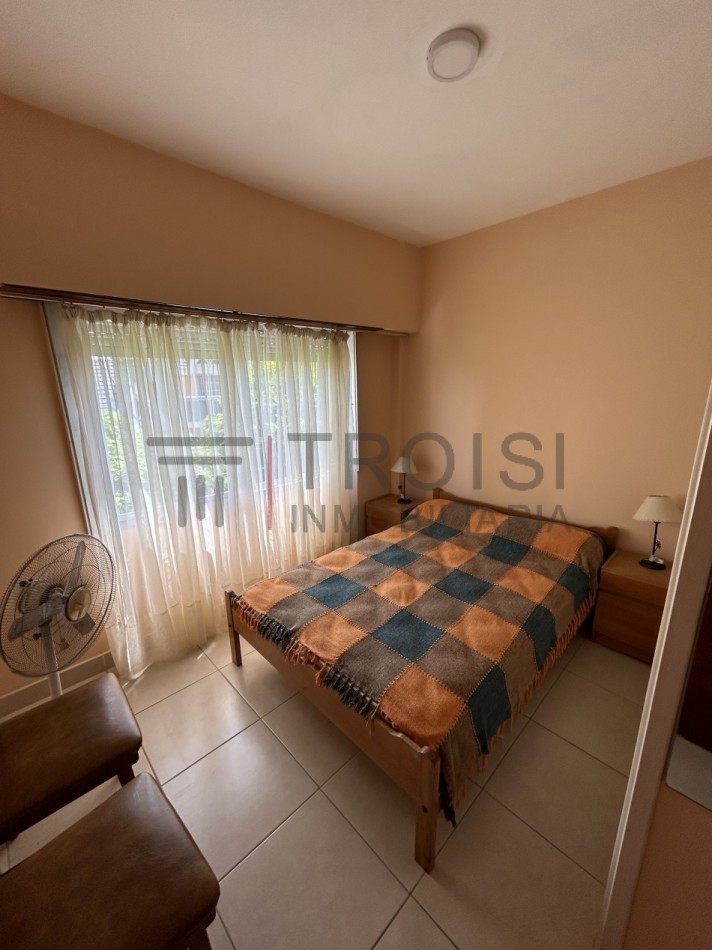 362 - Depto. 3 ambientes a 100 mts del mar - Calle 36 e/2 y 3 