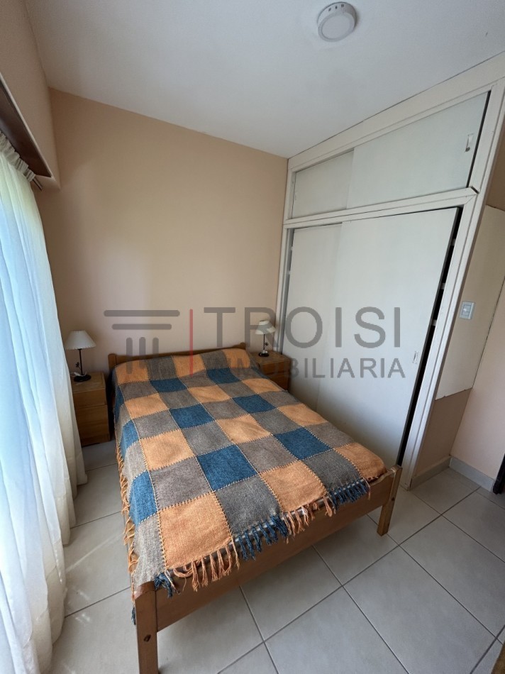 362 - Depto. 3 ambientes a 100 mts del mar - Calle 36 e/2 y 3 