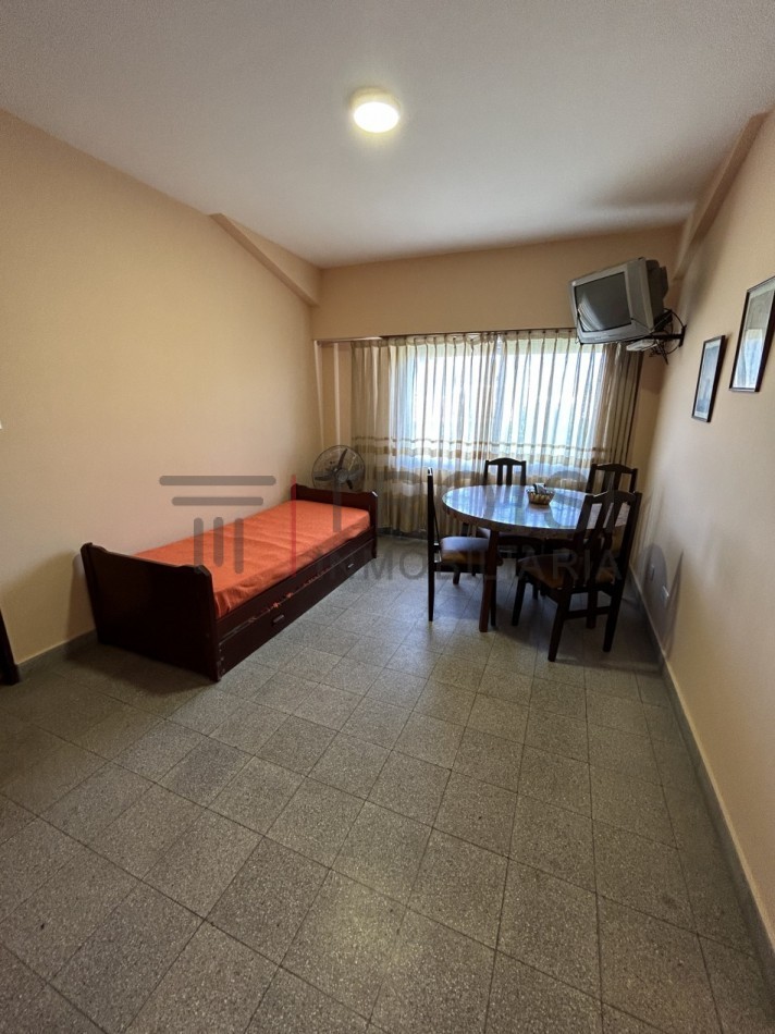 365 - Depto. 2 ambientes a 100 mts del mar - Calle 36 e/2 y 3