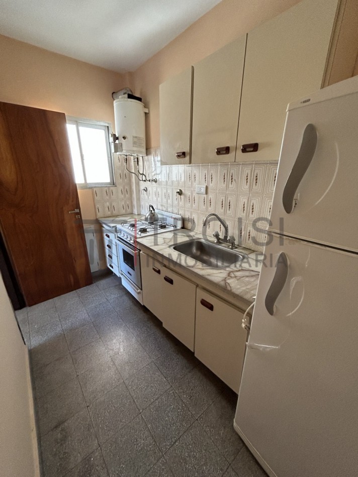 365 - Depto. 2 ambientes a 100 mts del mar - Calle 36 e/2 y 3