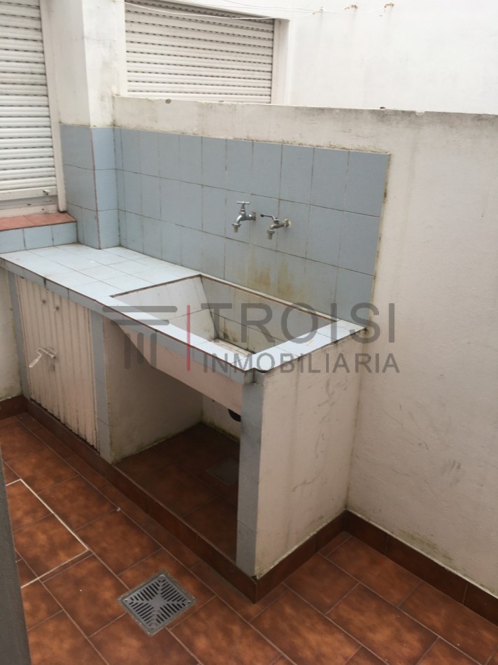 414 - Depto. 2 Amb - Av. 41 e/6 y 7 