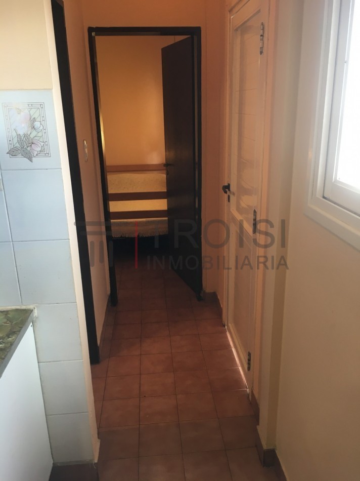 415 - Depto. 2 Amb - Av. 41 e/6 y 7 