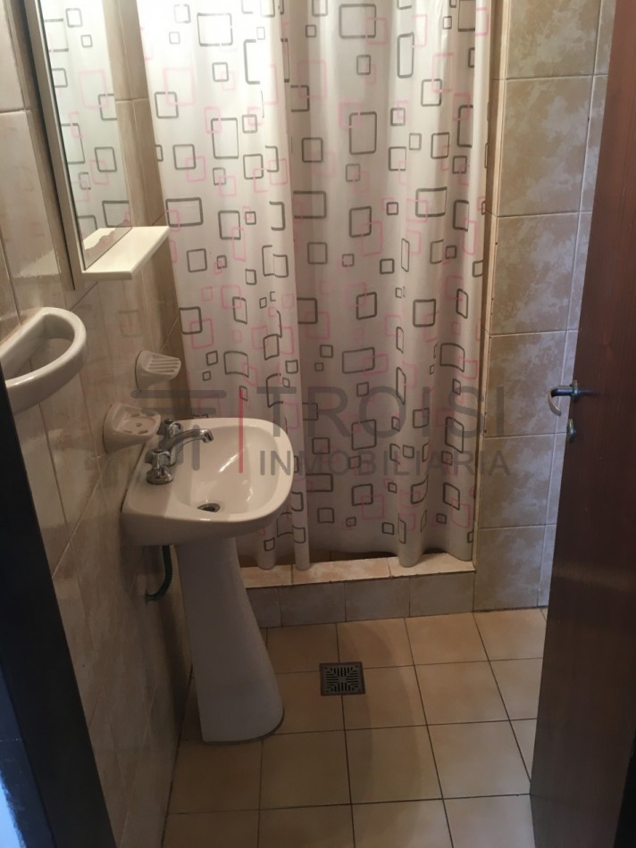 415 - Depto. 2 Amb - Av. 41 e/6 y 7 