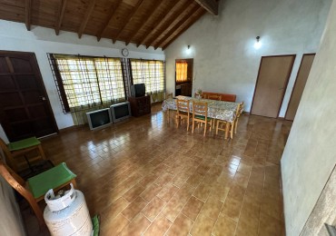 Chalet 4 ambientes - Calle Mendoza N°625 - V53