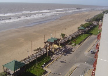 Depto. 2 ambientes - Costanera e/31 y 32 - V20