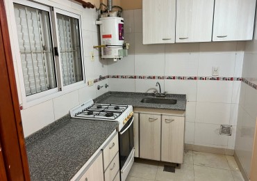 Chalet de 3 ambientes - Calle 29 e/ 6 y 7 - 293