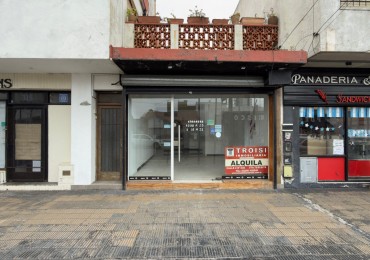A10 - Local Calle 32 N°317 e/ 3 y 4