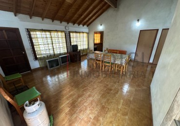 Chalet 4 ambientes - Calle Mendoza N°625 - V53