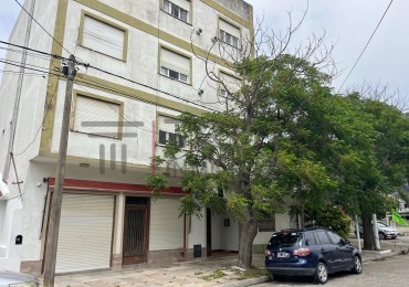 V30 - Departamento 2 ambientes - Calle 29 e/2 y 3