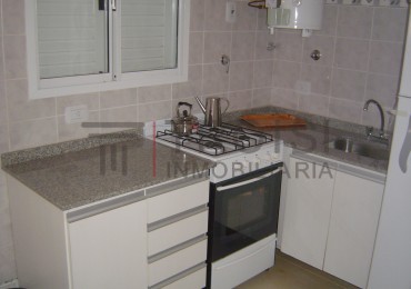 Chalet de 3 ambientes - Calle 64 e/1 y 2 - 643