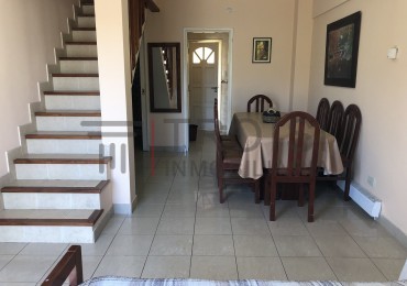 Triplex 4 ambientes - Calle 48 e/ 2 y 3 - A9
