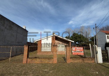 V63 - Chalet 3 ambientes - Calle 45 e/8 y 9 